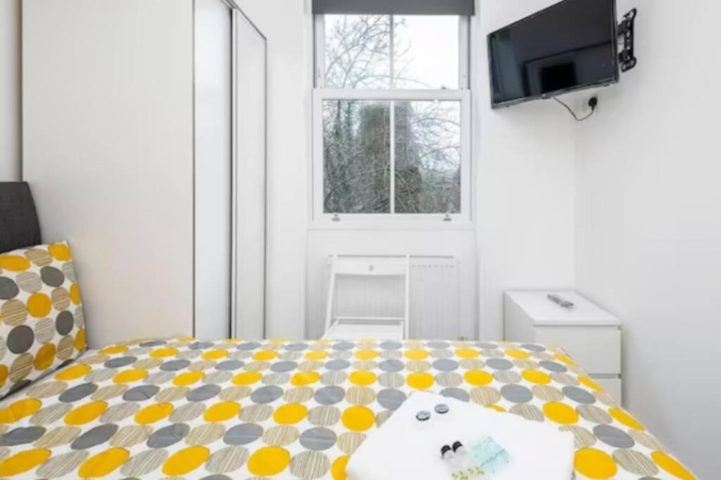 Great Location Service And Stay Double Ensuite Room With Shared Kitchen- 5Mins Walk From Tufnell Park Лондон Экстерьер фото