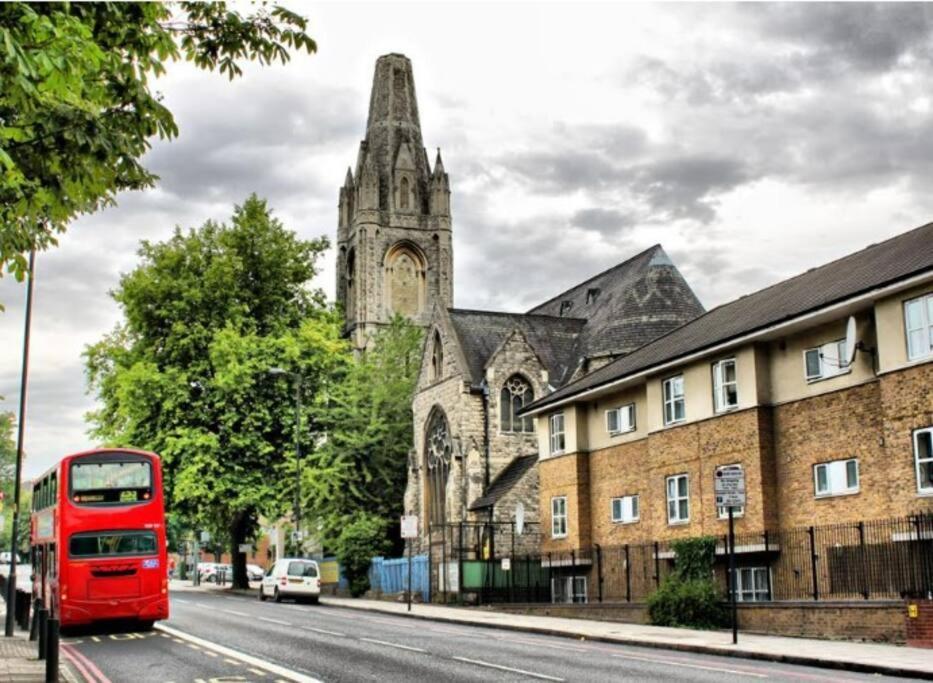 Great Location Service And Stay Double Ensuite Room With Shared Kitchen- 5Mins Walk From Tufnell Park Лондон Экстерьер фото