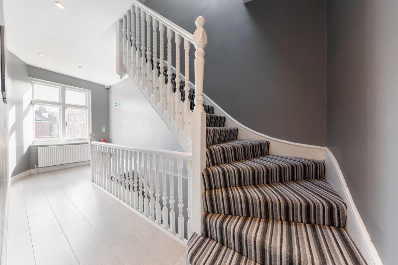 Great Location Service And Stay Double Ensuite Room With Shared Kitchen- 5Mins Walk From Tufnell Park Лондон Экстерьер фото